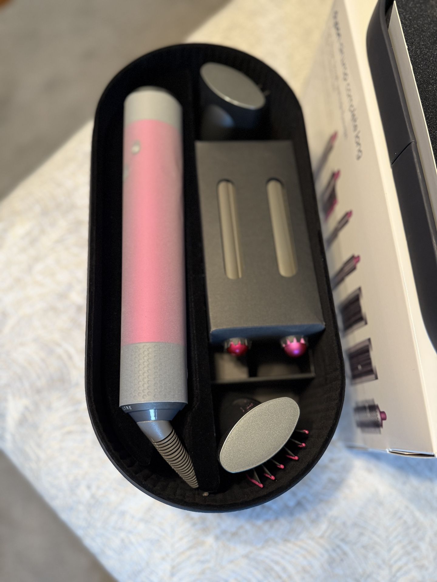 New Dyson Airwrap “Box and case slightly damaged”