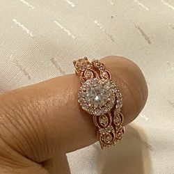 Exquisite, Luxurious, Stunning  Rose, Gold  Diamond Engagement Ring