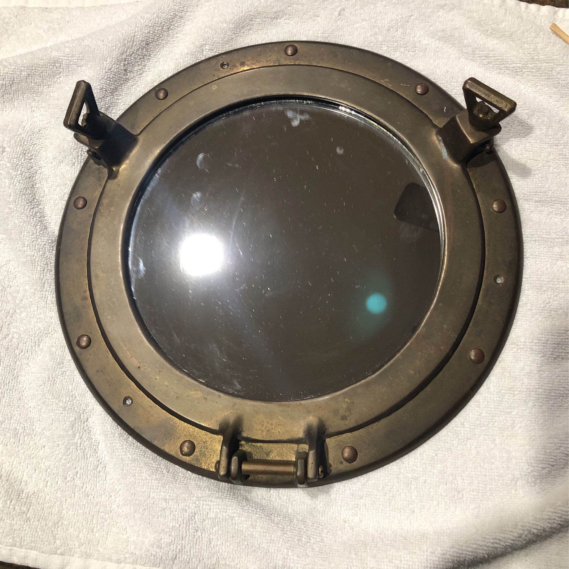 11indiameter Vintage  Brass Porthole/mirror