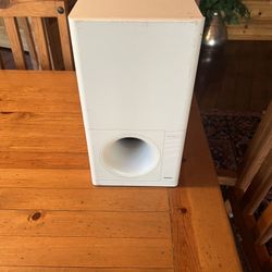 Bose Sub Woofer with remote.