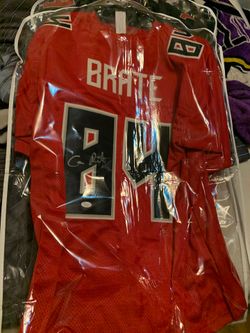 Cameron brate signed jersey with coa