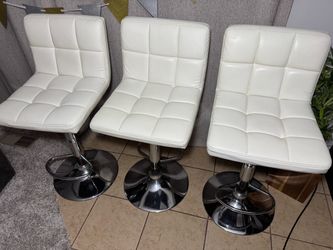 Set of 3 White Adjustable Swivel Bar Stools