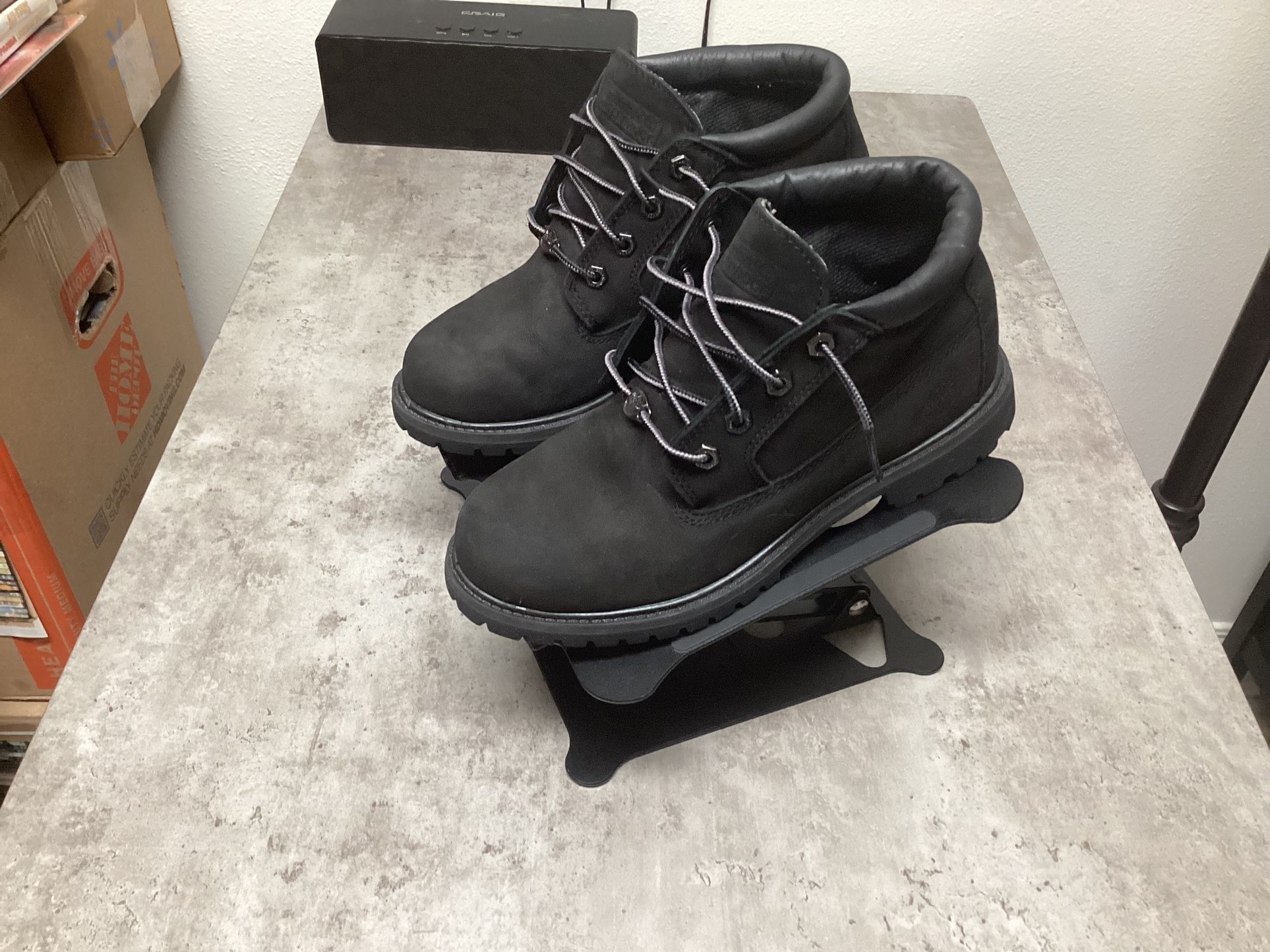 Timberland Waterproof Women’s Boots Size 8M