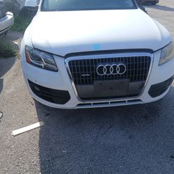 Audi 2.0t Q5 Headlights 2011-2017 