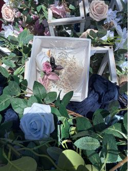wedding decor and items