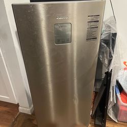 KLASSE  REFRIGERATOR ( Korean. Style ).  For Kimchi 