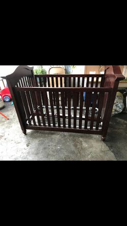 Baby crib