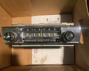 Original 1956-57 Ford Fairlane Car Stereo Chrome