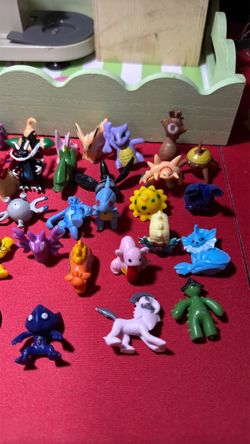 Lot of Pokemon Mini Figures