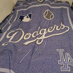 MLB TEAM BLANKETS