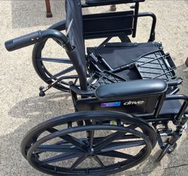 Wheelchair With Leg Rests