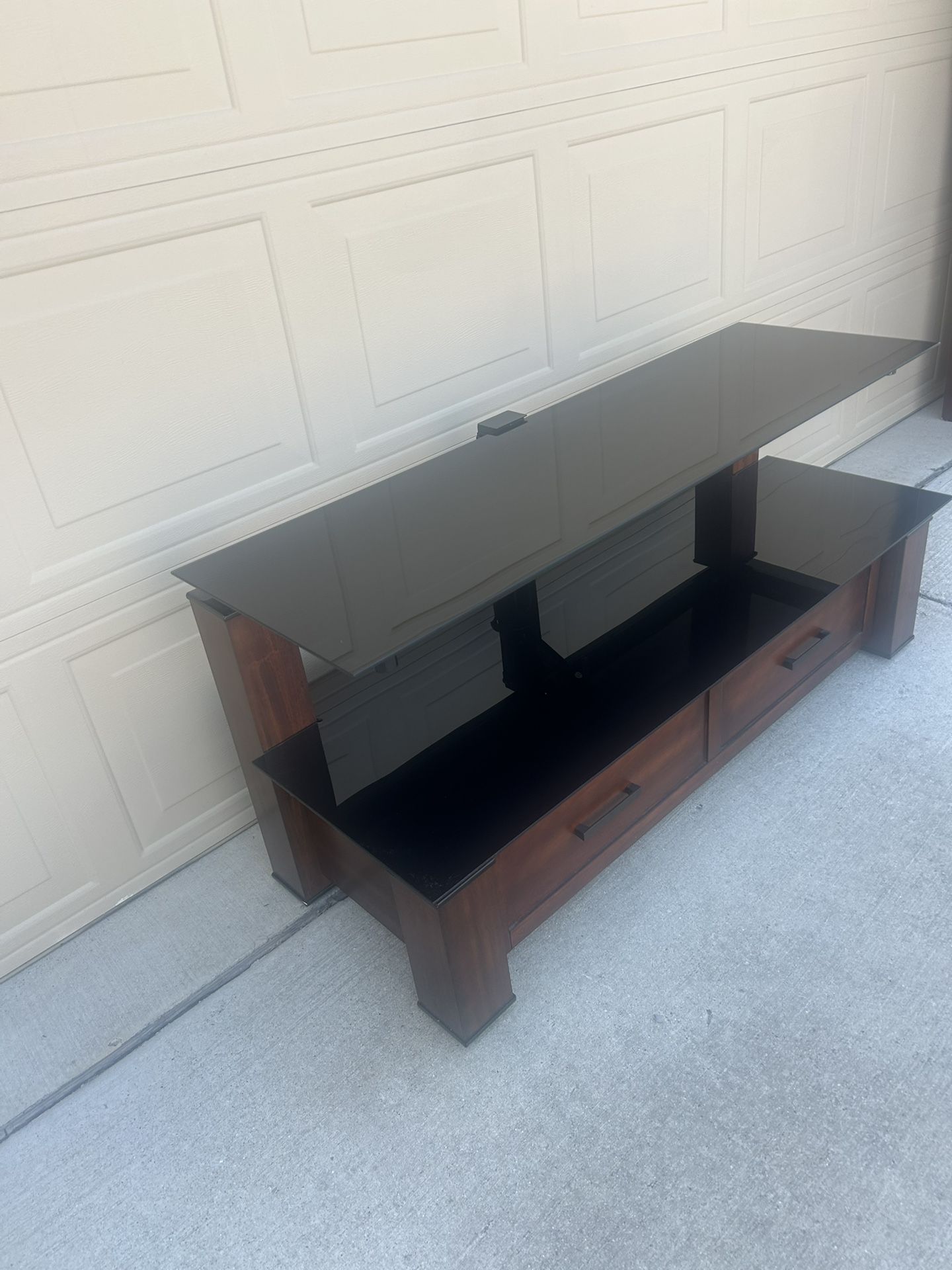 TV stand for 60” TVs