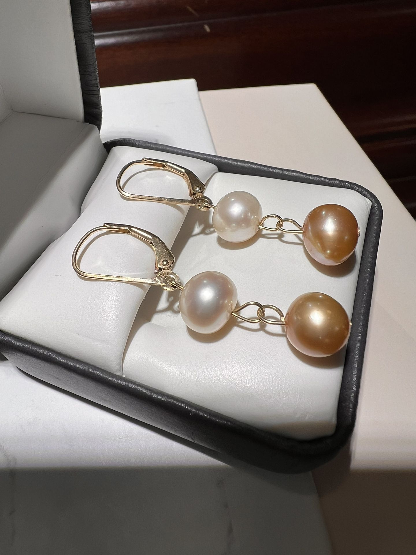 PEARLS EARRINGS IN 14K YELLOW GOLD HAND SELECTED FRESHWATER PEARLS 
