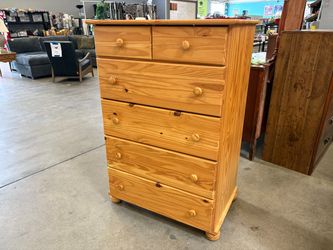 Natural Finish Wooden 6 Drawer Chest Dresser with Wooden Pulls