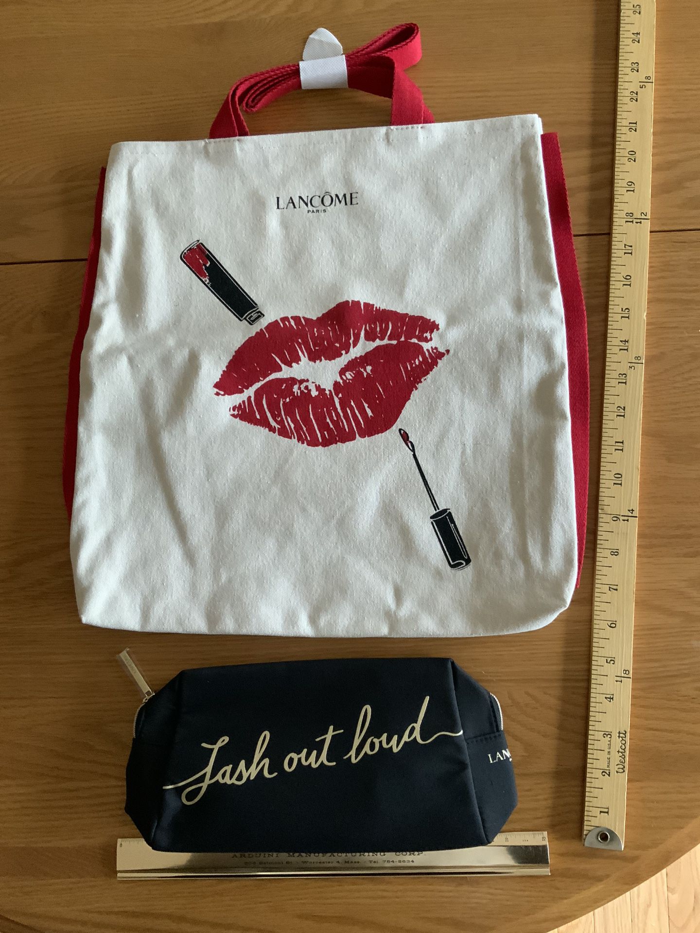 Lancôme Tote & Cosmetic Cases
