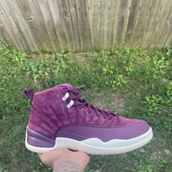 Jordan 12 Bordeaux Sz 12