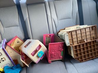 HUGE Calico critters and sylvanian families lot