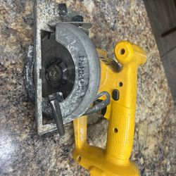 Dewalt Trim Saw DW936