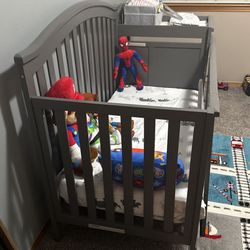 Baby Crib With Matress