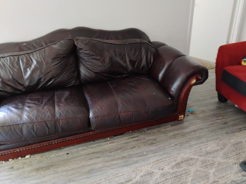 Used Leather Sofa