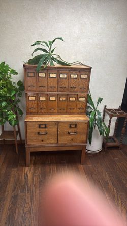 Yawman & Erbe oak stackable file folder cabinet