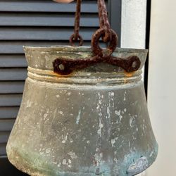 Vintage Primitive antique copper cauldron pot hanging handle patina old bucket Country Collectible 