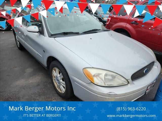 2004 Ford Taurus