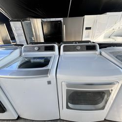 LG Washer And Dryer Set