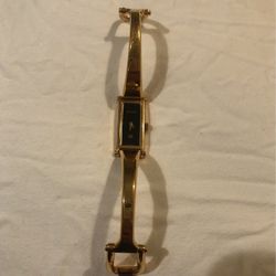 Gucci Watch Gold