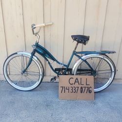 Vintage Women's Beach Cruiser Bike