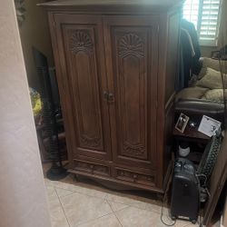 Armoire