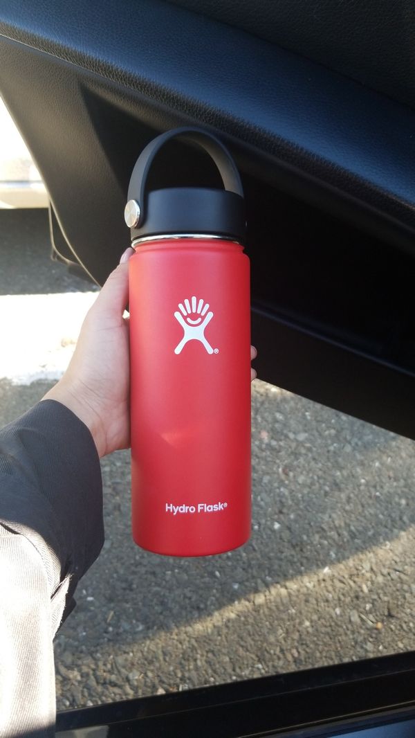 dark red hydroflask