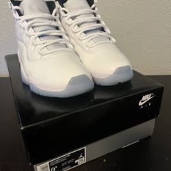 Air Jordan 11 Legend Blue 9.5 