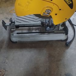 DeWalt chop saw