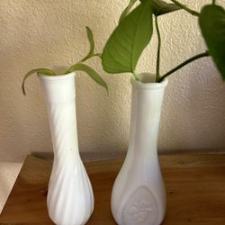 Milk Glass Flower Vase, White Flower Bud Vase, Vintage Vases