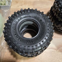 Jconcepts 1.9 Tusks With Crawler Innovations Foams