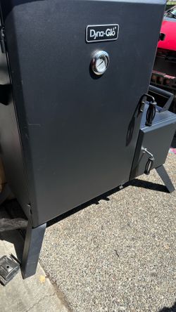This Dyna-Glo smoker offers 1890 sq. in. of cooking space, adjustable grates, and an offset design for efficient, flavorful smoking. Others are loving