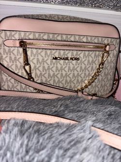 Baby pink Micheal Kors