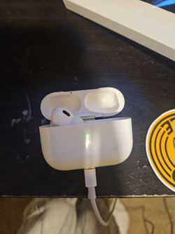 Airpods pro with one airpod missing