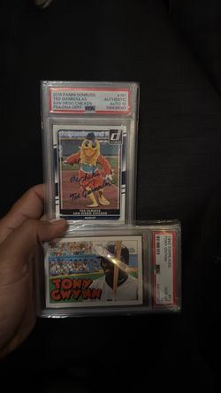 Padres tony Gwynn , San Diego chicken PSA Graded Baseball Cards Lot of 2