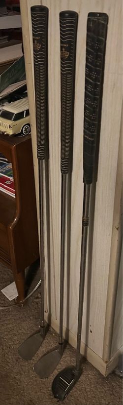 Golf Clubs, Tees, Brushes