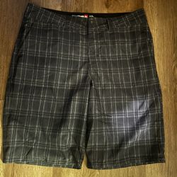 Plaid Quicksilver Amphibian Shorts 38