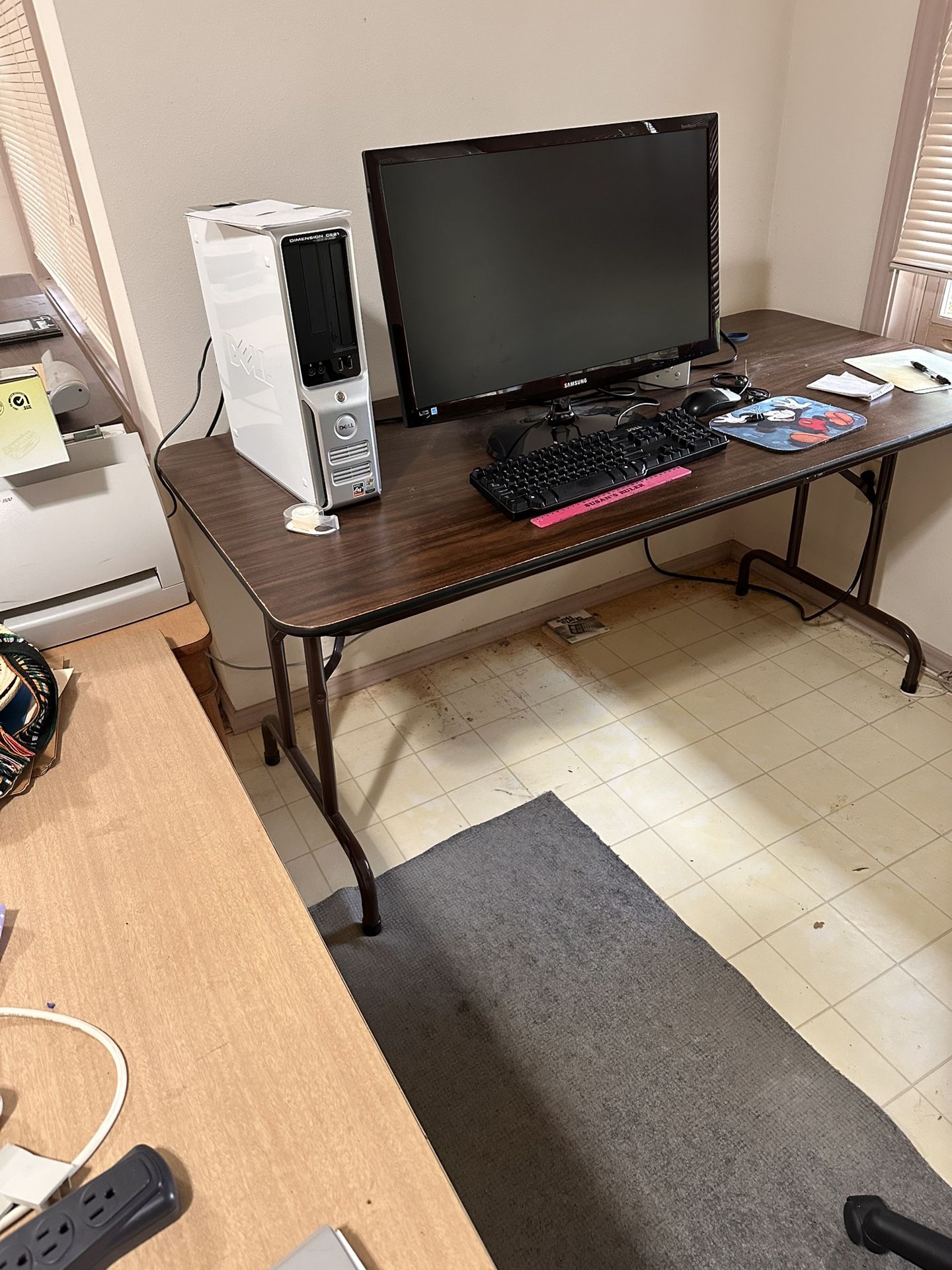 Free Table