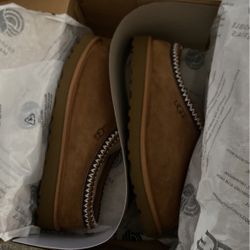 Uggs Brand New 