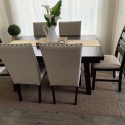 Table And Chairs NEW Condition 