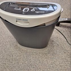 Paper Shredder 
