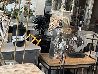 Home Decor Brand New Store Closed