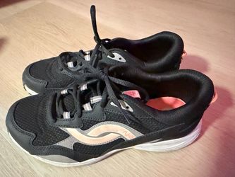 Ryka Women’s Sneakers – Black/Coral Size 8.5W