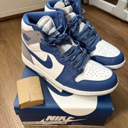 Jordan 1 True Blue
