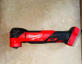 Milwaukee M18 FUEL 18V Lithium-Ion Cordless Brushless Oscillating Multi-Tool (Tool-Only)